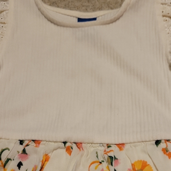 Old Navy Floral Baby Dress with Built In Bodysuit SIZE 18-24 Months - Picture 7 of 9